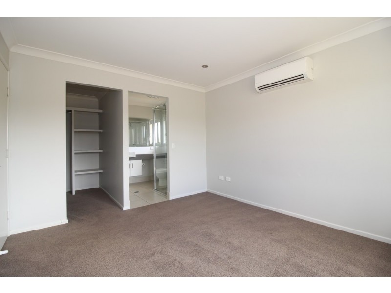 23 Lauren Drive, Emerald QLD 4720