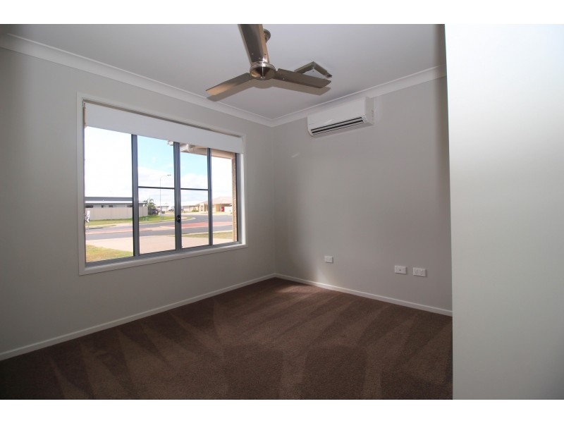 23 Lauren Drive, Emerald QLD 4720