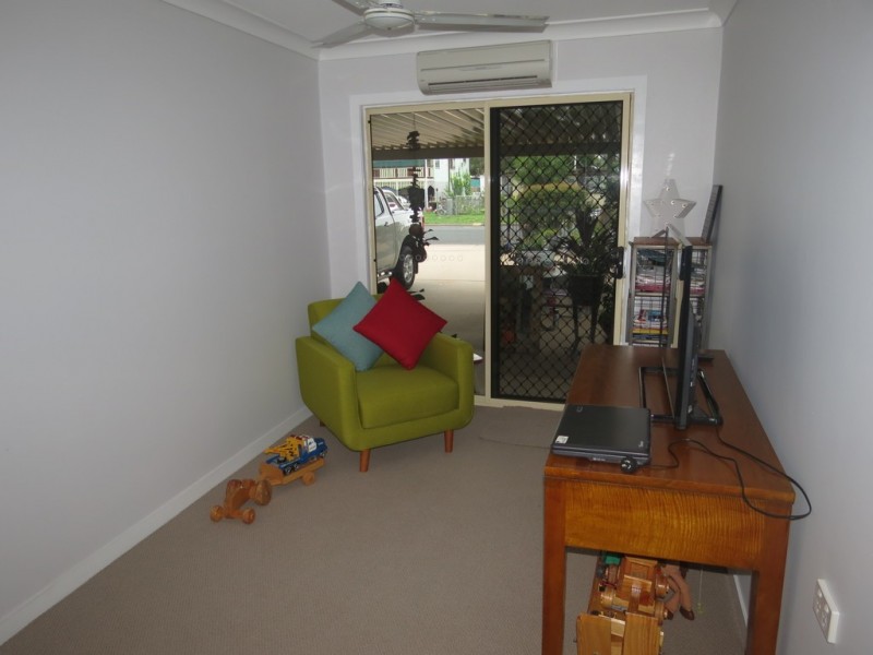 1/39 Baker Street, Emerald QLD 4720
