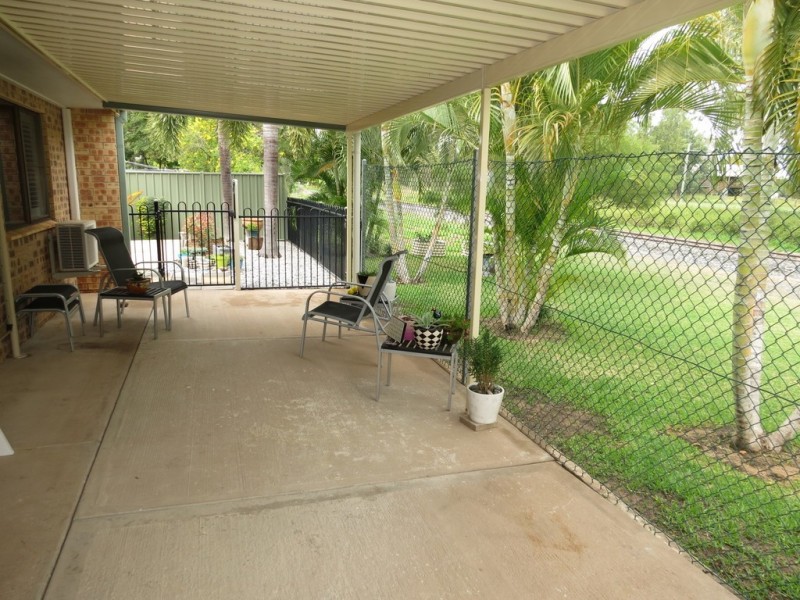 1/39 Baker Street, Emerald QLD 4720