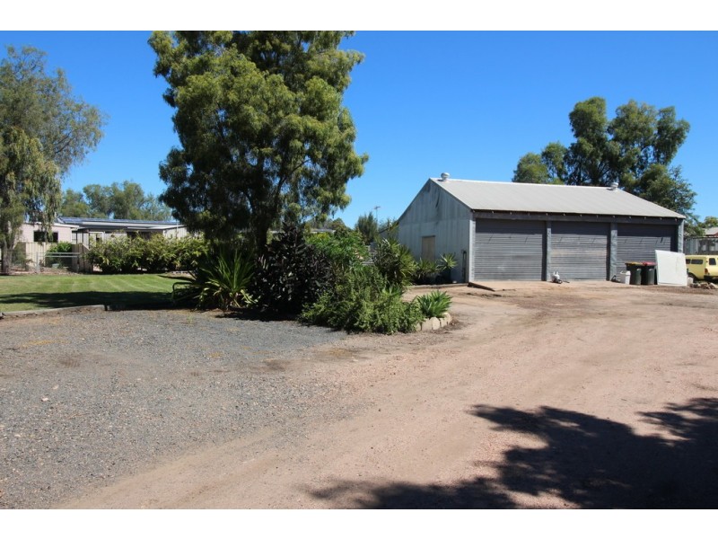 6 Rodeo Drive, Emerald QLD 4720