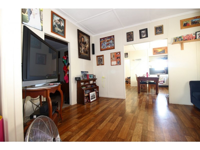 2 Pill Street, Emerald QLD 4720