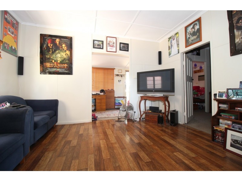 2 Pill Street, Emerald QLD 4720