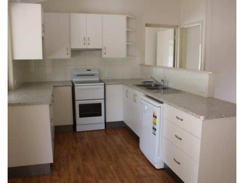 14 Akubra Drive, Emerald QLD 4720