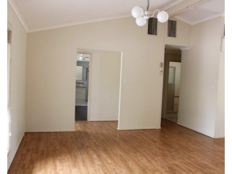 14 Akubra Drive, Emerald QLD 4720