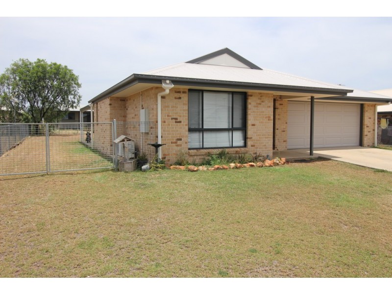 5 Mount Macarthur Boulevard, Capella QLD 4723