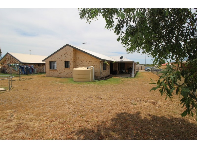 5 Mount Macarthur Boulevard, Capella QLD 4723