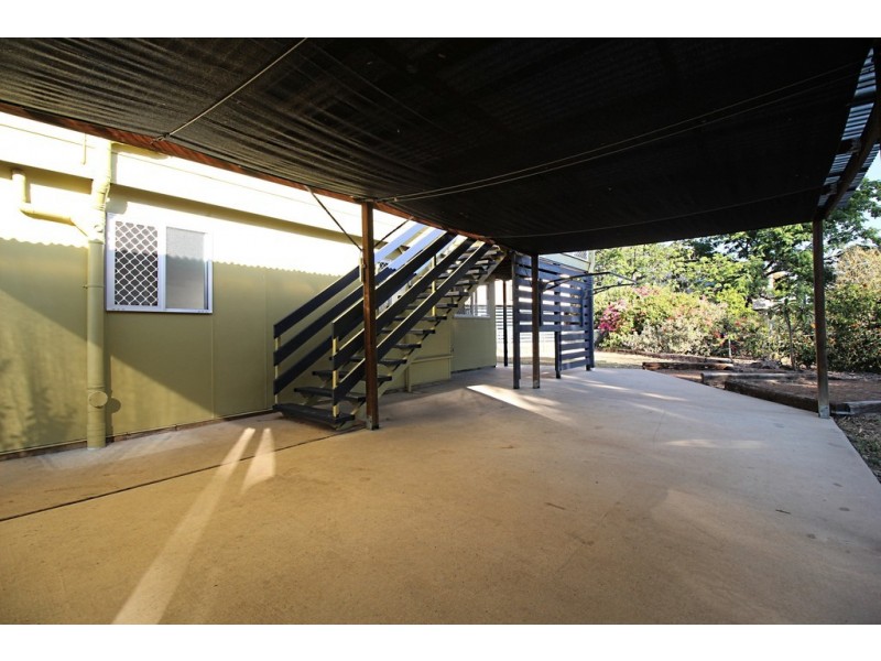 12 Bonython Drive, Emerald QLD 4720