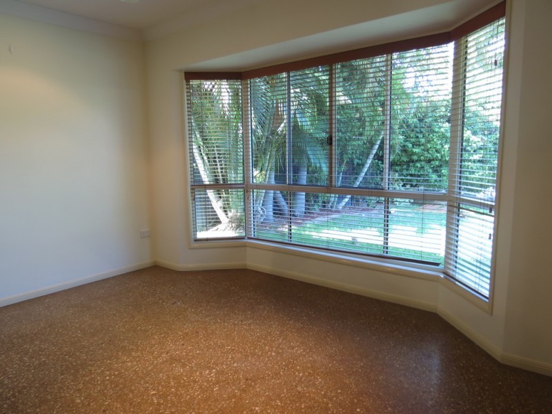 23 Whitchurch Rd, Emerald QLD 4720