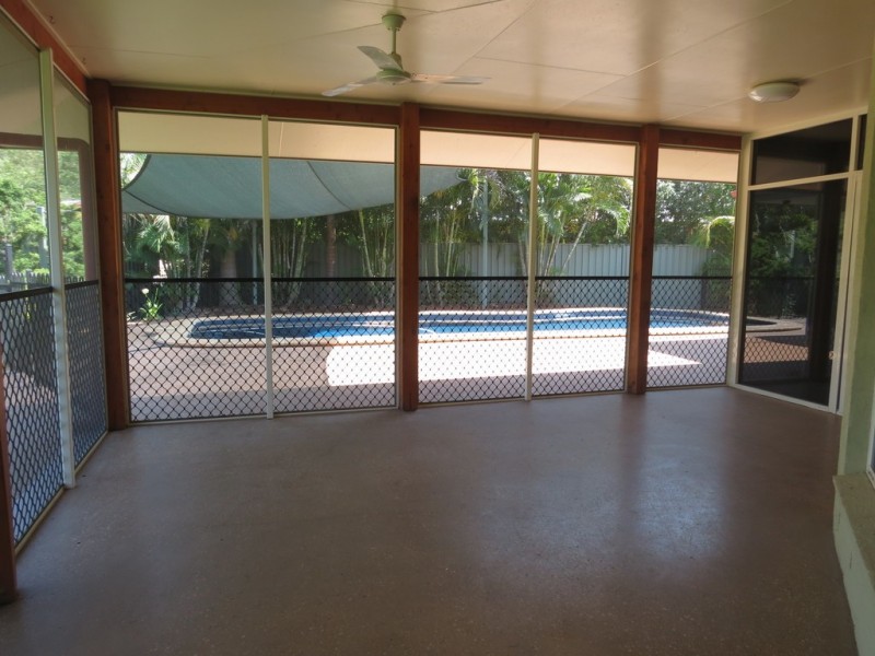 23 Whitchurch Rd, Emerald QLD 4720