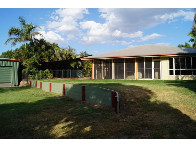 23 Whitchurch Rd, Emerald QLD 4720