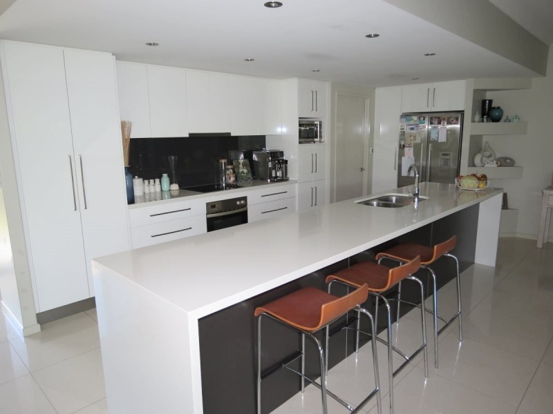 15 Morgan Place, Emerald QLD 4720
