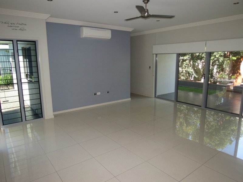 15 Morgan Place, Emerald QLD 4720