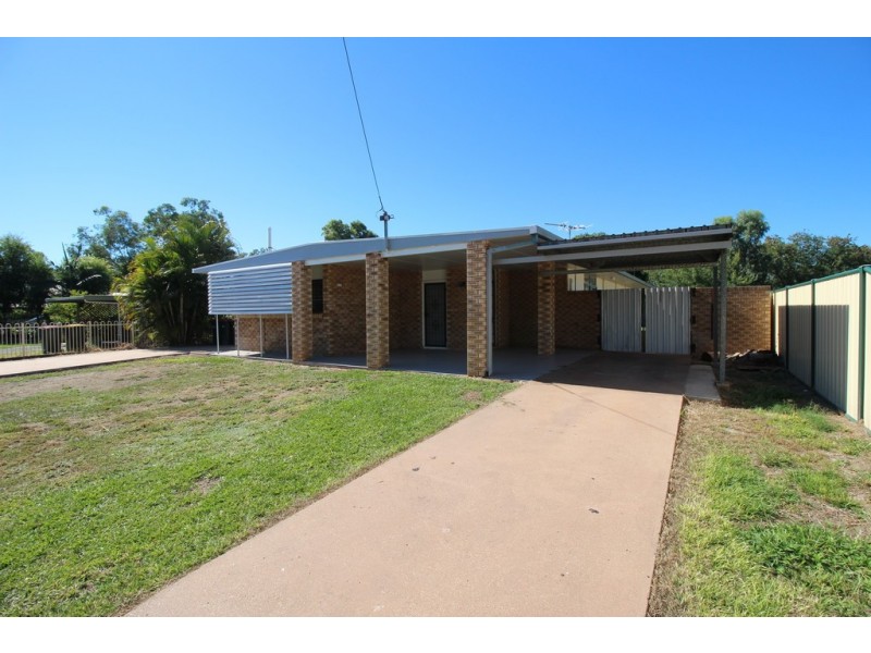 26 Diamond Avenue, Emerald QLD 4720