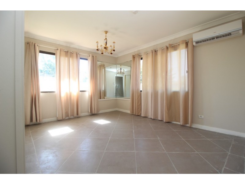 26 Diamond Avenue, Emerald QLD 4720