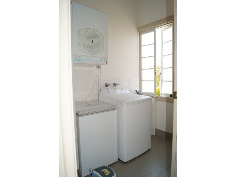 23 Gray St, Emerald QLD 4720