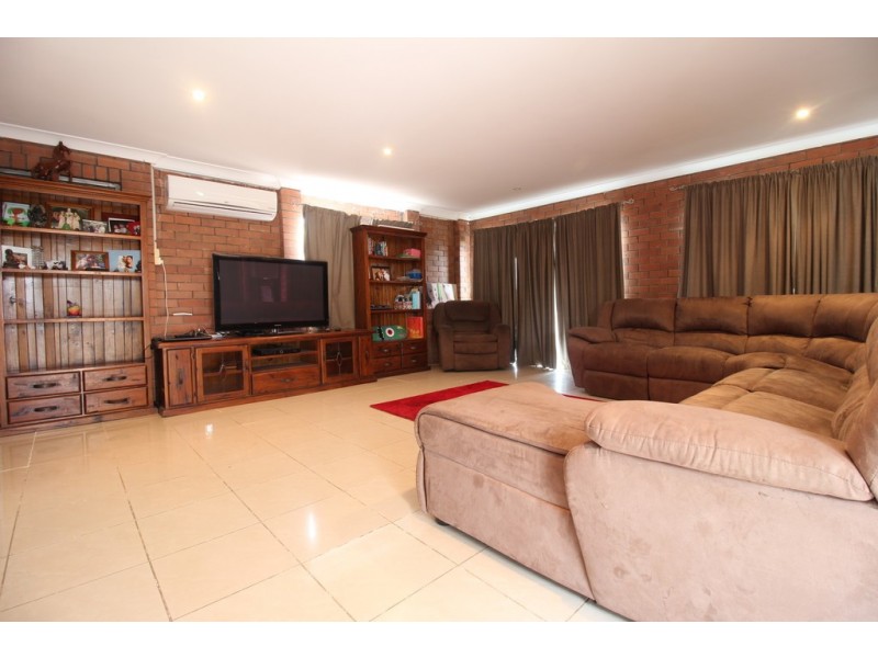 22B Andrews Road, Emerald QLD 4720