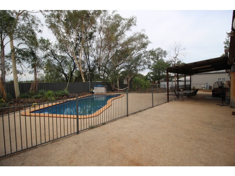 22B Andrews Road, Emerald QLD 4720