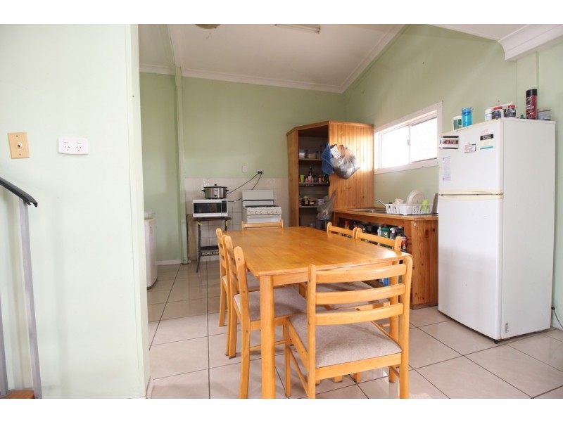 22B Andrews Road, Emerald QLD 4720