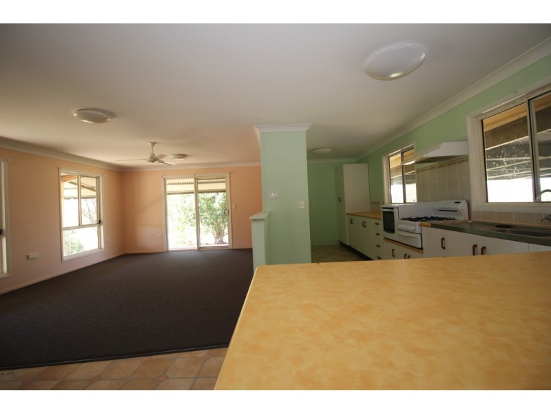 538 Montrose Road, Emerald QLD 4720