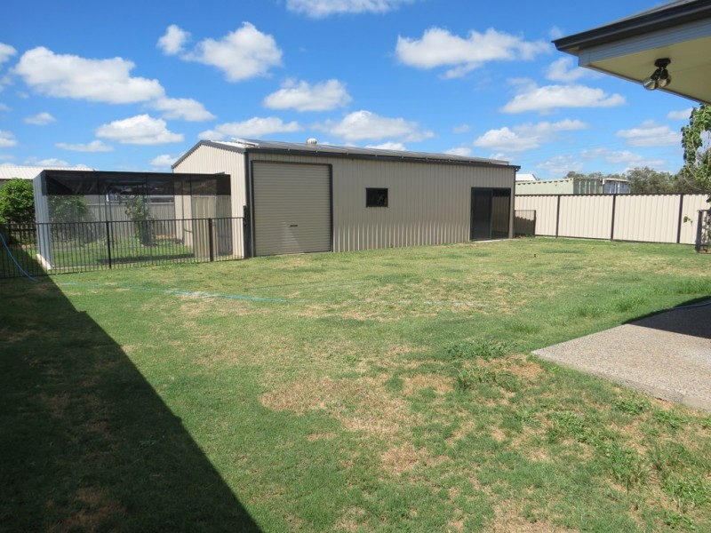 79 Mayfair Drive, Emerald QLD 4720