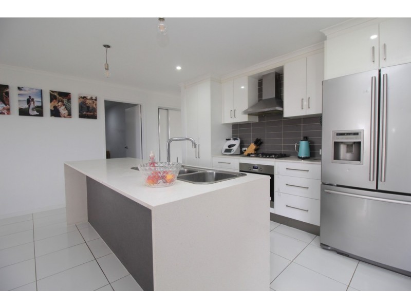 3 Thornton Street, Emerald QLD 4720