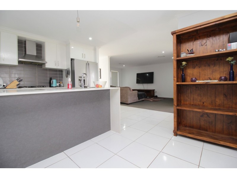 3 Thornton Street, Emerald QLD 4720