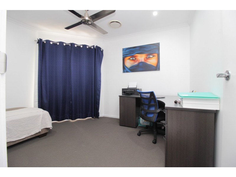 3 Thornton Street, Emerald QLD 4720