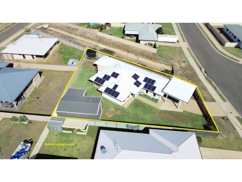 3 Thornton Street, Emerald QLD 4720