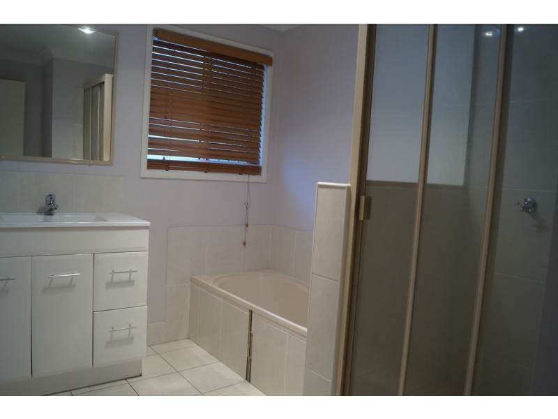 11 Waldby Court, Emerald QLD 4720