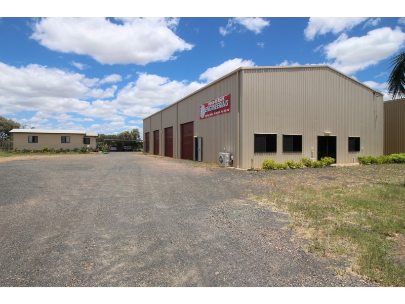 13 Kyle Street, Emerald QLD 4720