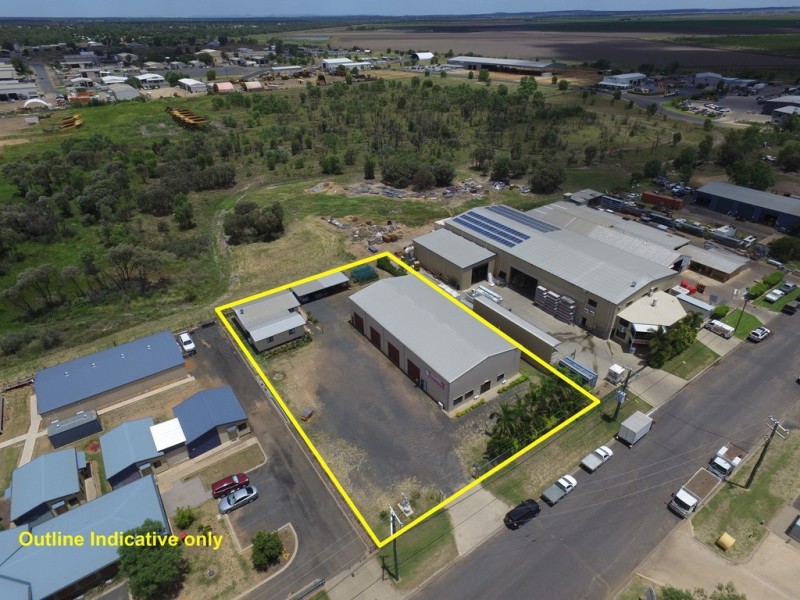 13 Kyle Street, Emerald QLD 4720