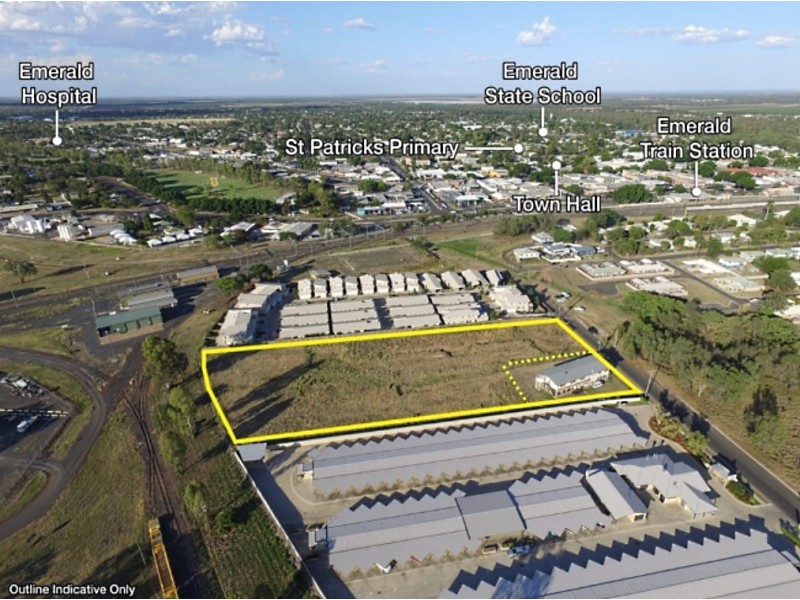 2a and 2b Sullivan Street, Emerald QLD 4720