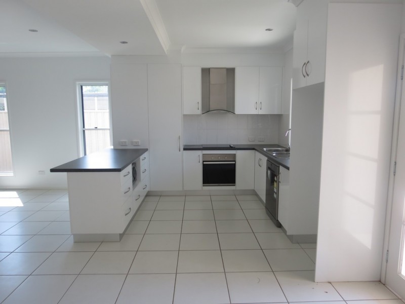 1/36 Opal Street, Emerald QLD 4720