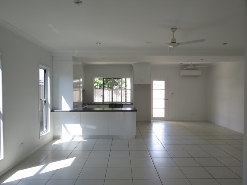 1/36 Opal Street, Emerald QLD 4720