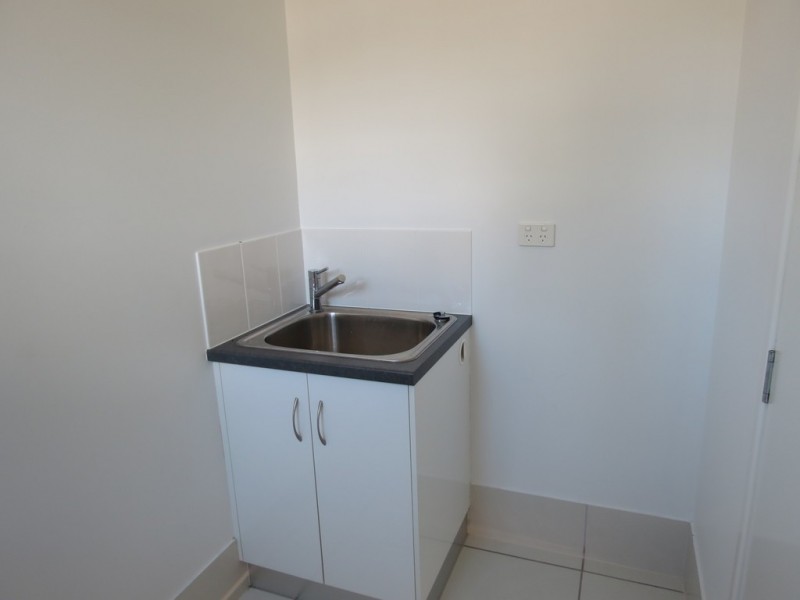 1/36 Opal Street, Emerald QLD 4720