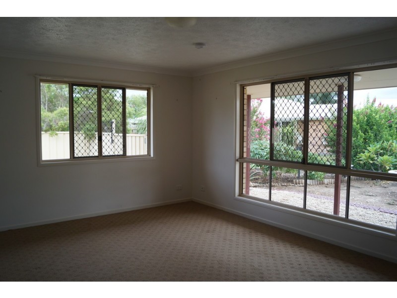 2 Boland Street, Emerald QLD 4720