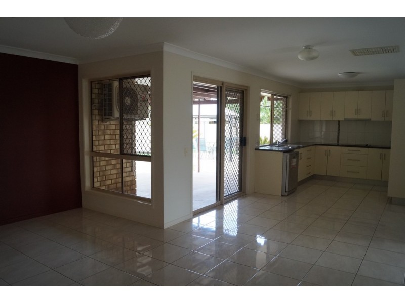 2 Boland Street, Emerald QLD 4720