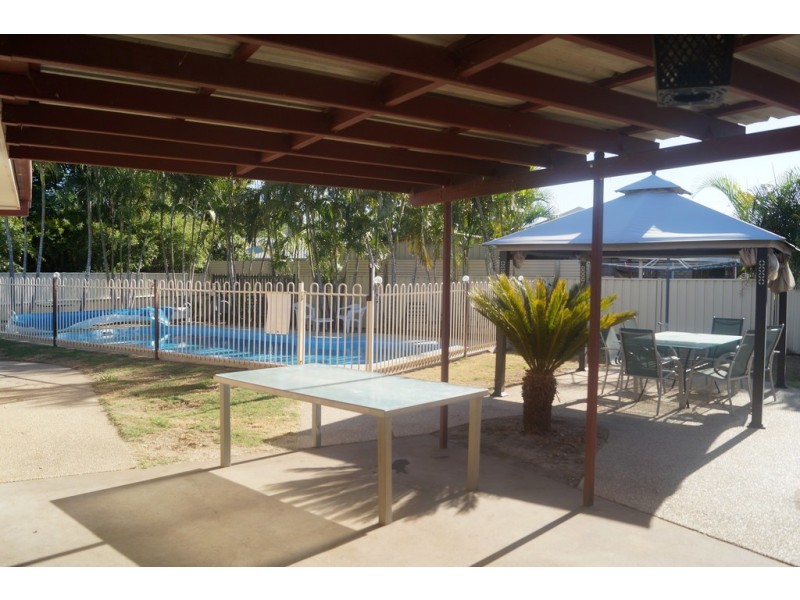 2 Boland Street, Emerald QLD 4720