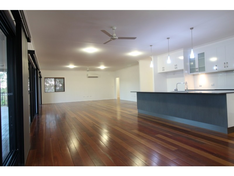 11 Birch Drive, Emerald QLD 4720