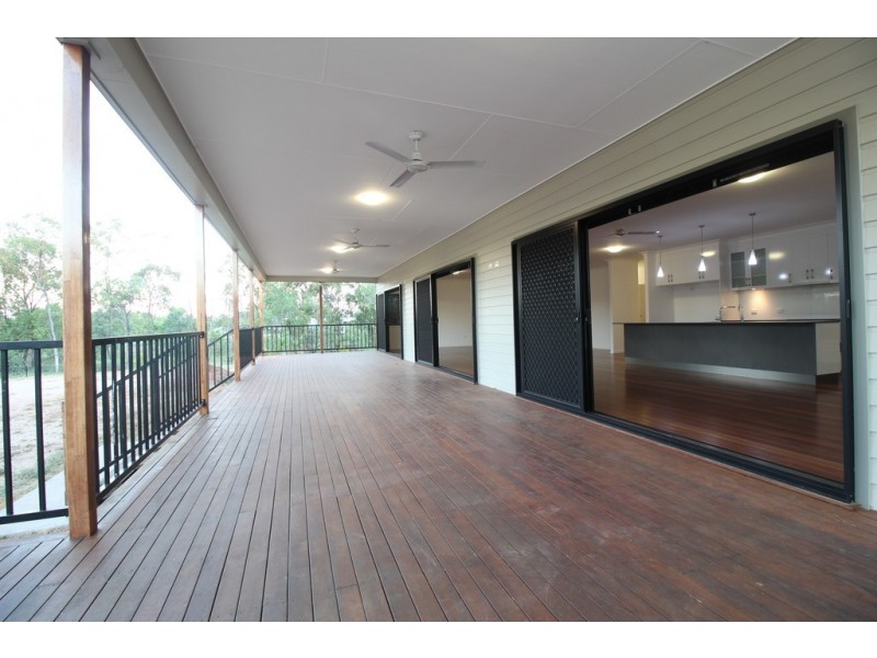 11 Birch Drive, Emerald QLD 4720
