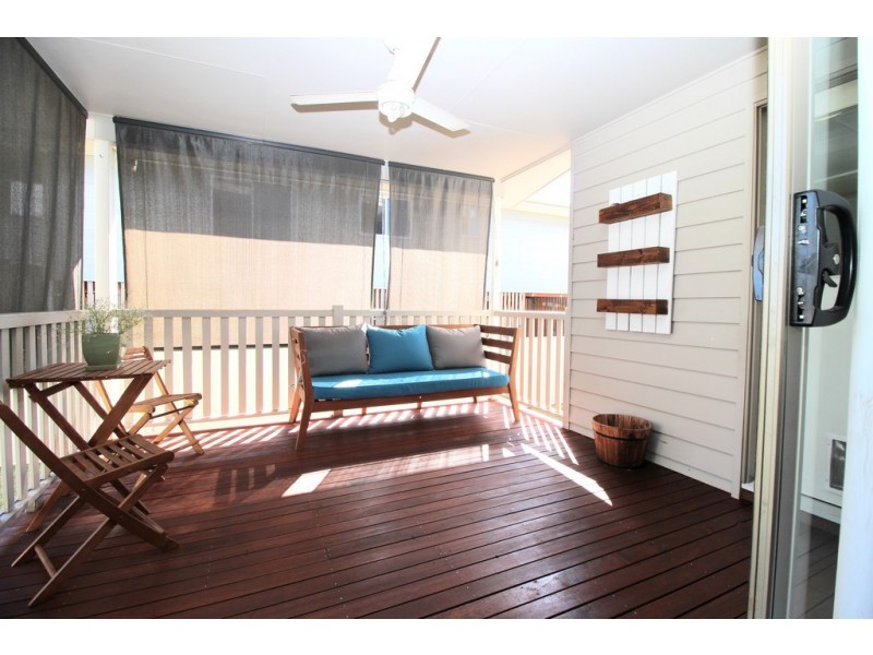 16 Ivers Place, Emerald QLD 4720