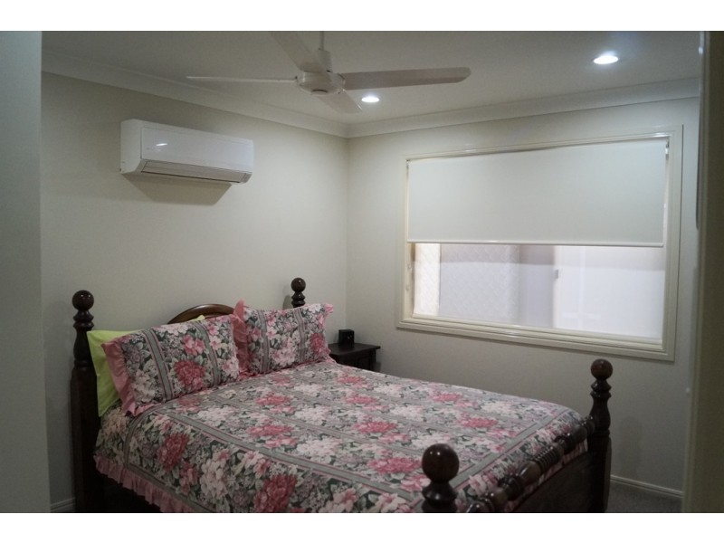 77 Gray Street, Emerald QLD 4720