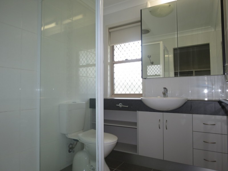 5 Peggy Court, Emerald QLD 4720