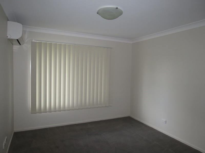 5 Peggy Court, Emerald QLD 4720