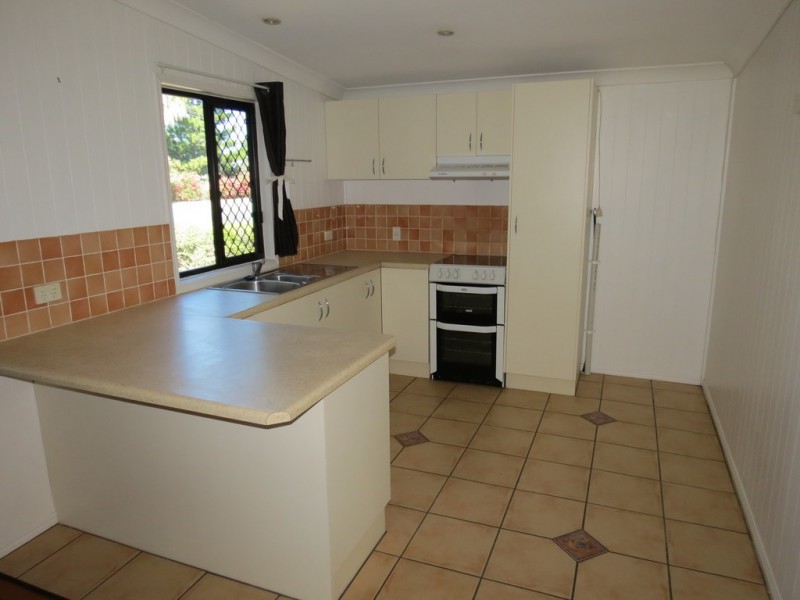 41 Dundas Street, Emerald QLD 4720