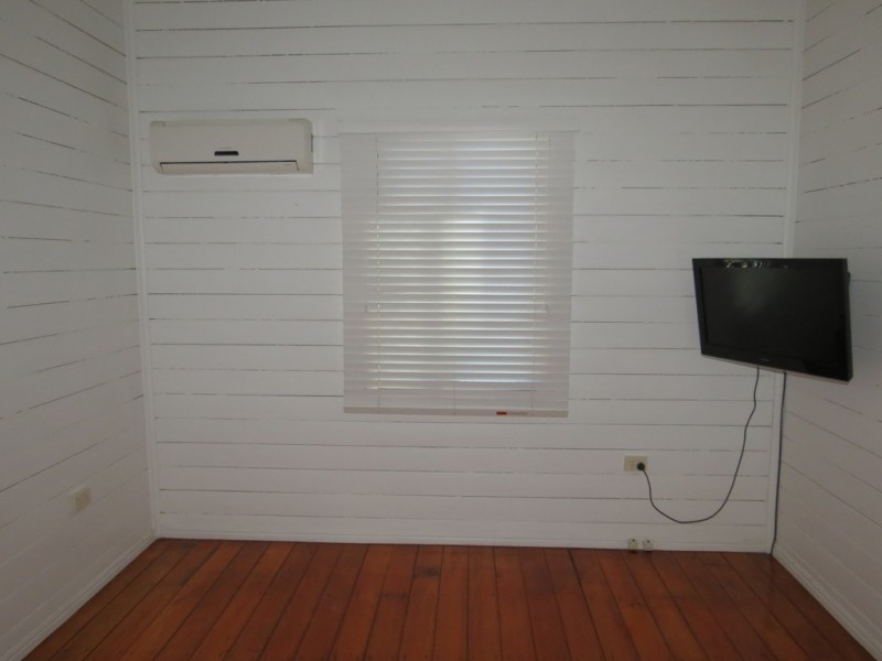 41 Dundas Street, Emerald QLD 4720