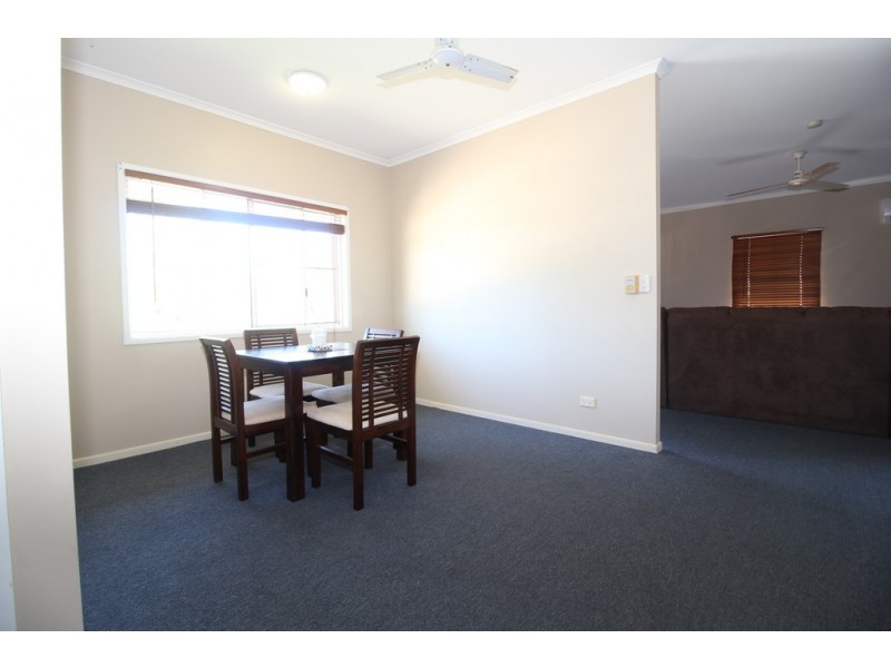 51 Campbell, Emerald QLD 4720