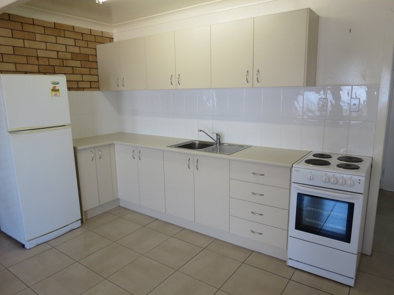 1-3/38 Baker Street, Emerald QLD 4720