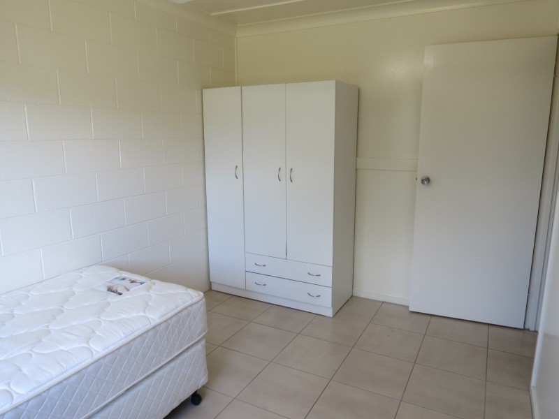 1-3/38 Baker Street, Emerald QLD 4720